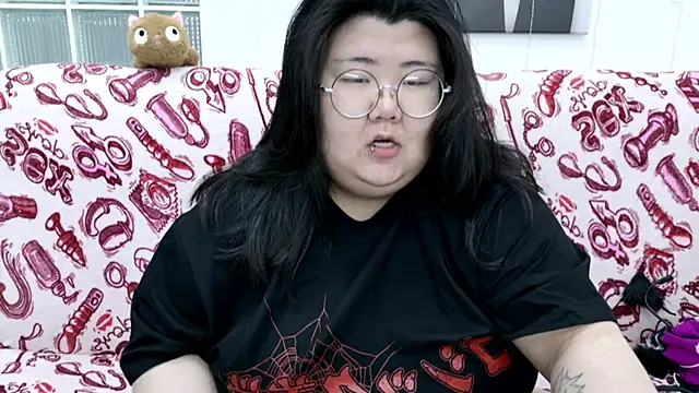 Nadine asian online show from April 2026 01:59:02 AM