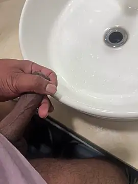 Vbreaker online show from April 2026 05:40:01 AM