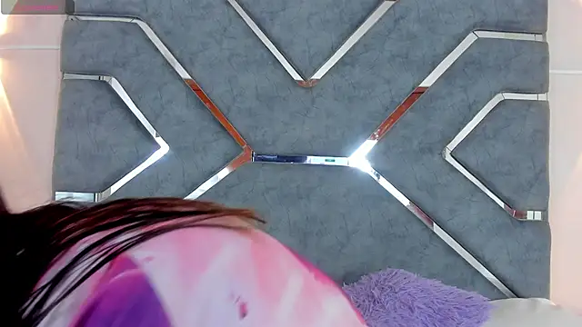 LucciaPorter online show from March 2026 02:02:01 PM