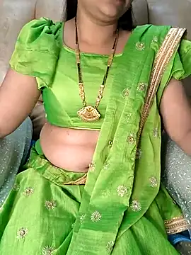 Snapshot of Traditional_Housewife_ chatting on February 2025 12:27:02 AM Traditional Housewife  online show from February 2025 12:27:02 AM