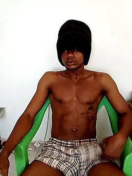 Snapshot of Samir4123 chatting on January 2025 08:08:01 AM Samir4123 online show from January 2025 08:08:01 AM