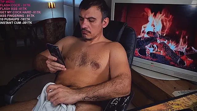 officeman7 online show from March 2025 05:10:02 PM