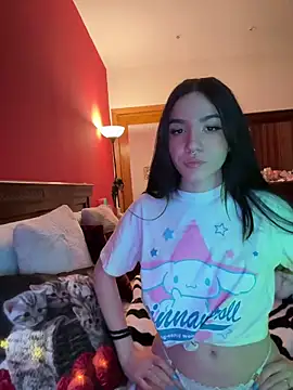 Snapshot of ShannonShanny chatting on December 2024 06:06:01 PM ShannonShanny online show from December 2024 06:06:01 PM