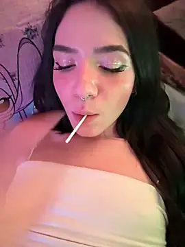 Snapshot of ShannonShanny chatting on February 2025 09:18:01 PM ShannonShanny online show from February 2025 09:18:01 PM