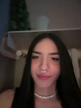 Snapshot of ShannonShanny chatting on March 2025 07:38:01 PM ShannonShanny online show from March 2025 07:38:01 PM