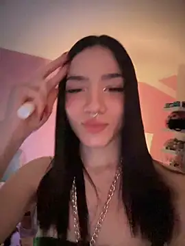 Snapshot of ShannonShanny chatting on November 2025 03:58:01 PM ShannonShanny online show from November 2025 03:58:01 PM