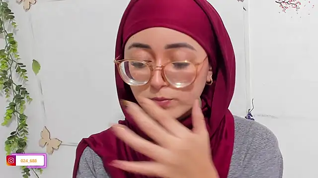 Snapshot of aysel_elid chatting on September 2025 10:54:01 PM aysel elid online show from September 2025 10:54:01 PM