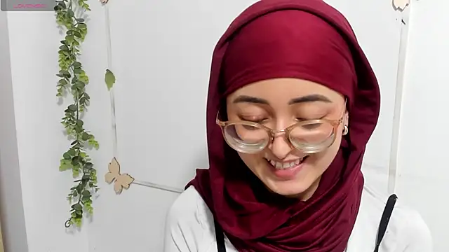 aysel elid online show from April 2026 01:19:01 AM