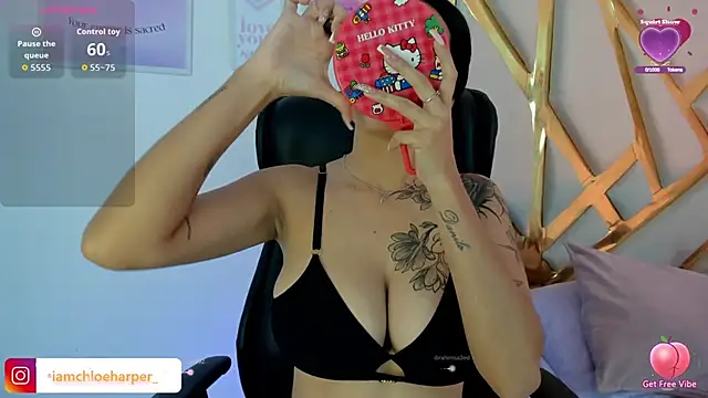 ChloeHarper  online show from November 2025 12:58:02 PM