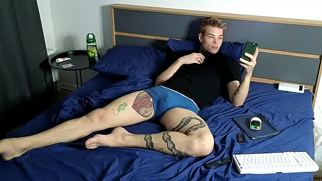 DENIS HERE online show from September 2025 04:23:02 PM