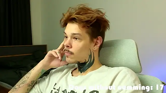 DENIS HERE online show from April 2026 03:53:01 PM