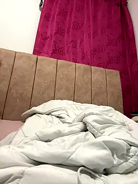 cristel 17 online show from December 2024 01:40:01 AM