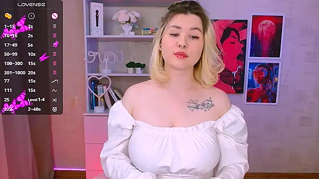 Snapshot of cutie_mili chatting on January 2025 05:35:01 AM cutie mili online show from January 2025 05:35:01 AM