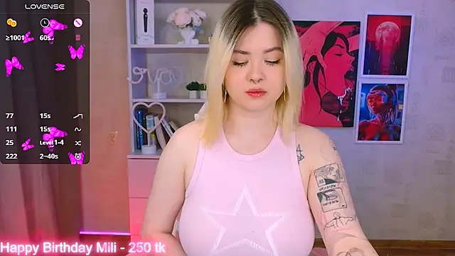 Snapshot of cutie_mili chatting on January 2025 06:24:02 AM cutie mili online show from January 2025 06:24:02 AM