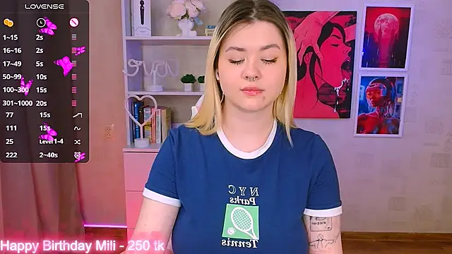 Snapshot of cutie_mili chatting on January 2025 02:02:02 PM cutie mili online show from January 2025 02:02:02 PM