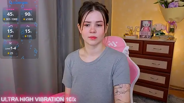 cutie mili online show from October 2025 08:15:02 AM