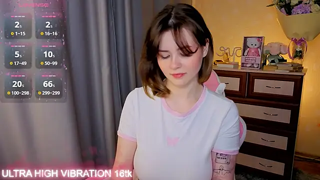 cutie mili online show from October 2025 08:47:02 AM