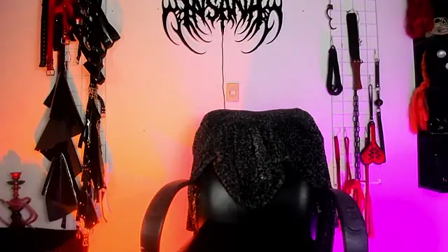 Snapshot of irregular_fetish_ chatting on July 2026 11:15:01 PM irregular fetish online show from July 2026 11:15:01 PM