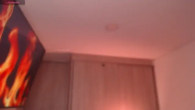 thomklein online show from December 2025 07:56:02 PM