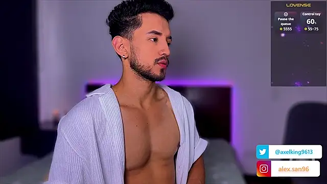 AxelKing1326 online show from September 2025 10:01:02 PM