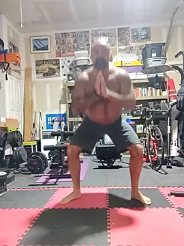 chainjulious online show from December 2024 01:38:02 PM