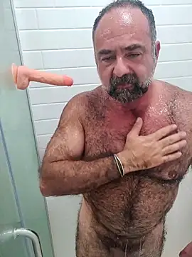 chainjulious online show from February 2025 11:44:02 PM