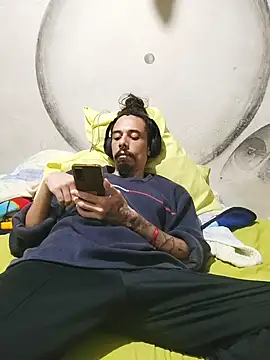 iirgastam3 online show from December 2025 12:52:02 AM