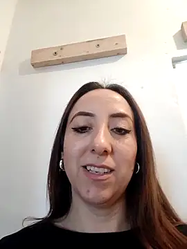 Mia Novikov online show from March 2026 05:08:01 PM