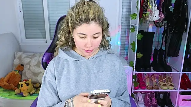 Tawny cox online show from March 2025 06:42:02 AM