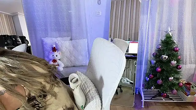 Tawny cox online show from December 2025 12:24:02 PM