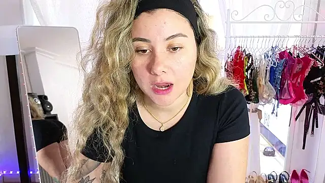 Tawny cox online show from March 2026 09:26:01 AM