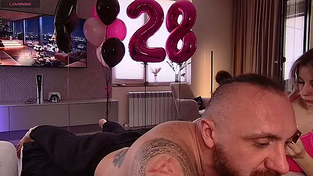 niki7377 online show from April 2026 05:14:02 AM