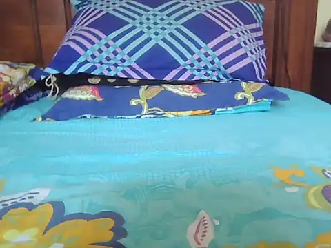 Nuttysub online show from April 2026 05:02:02 AM