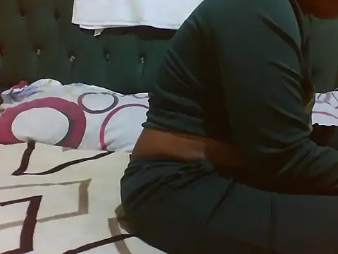 Sexy Riri online show from April 2026 10:10:02 PM