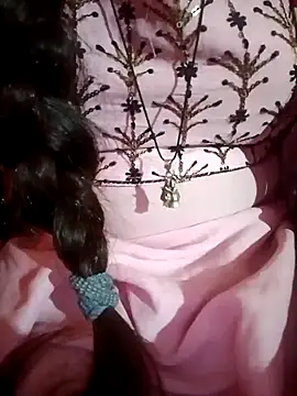 Snapshot of Mangla_Bhabhi chatting on January 2025 04:01:02 PM Mangla Bhabhi online show from January 2025 04:01:02 PM