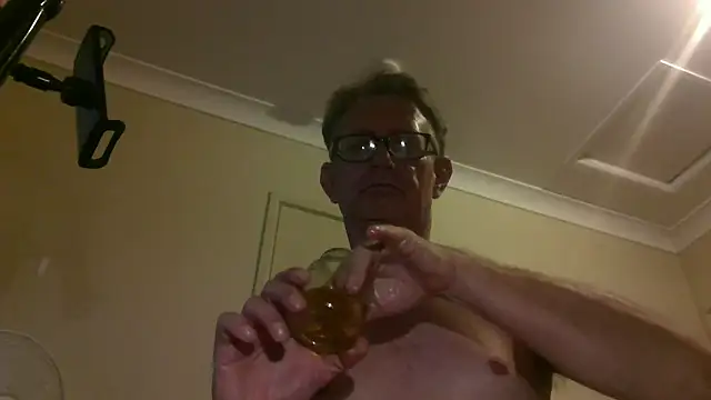 butseriouslykahnt online show from January 2025 05:37:01 PM