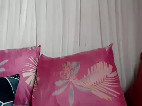 Freakyassnwildx online show from February 2025 01:06:01 PM