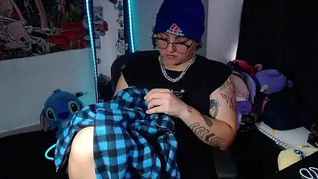 Snapshot of isabeautyx19 chatting on July 2026 03:54:02 PM isabeautyx19 online show from July 2026 03:54:02 PM