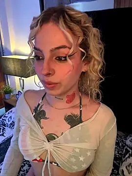 Bonnie vega online show from October 2025 08:30:01 PM