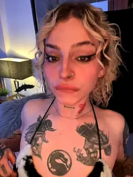 Bonnie vega online show from October 2025 08:10:01 PM