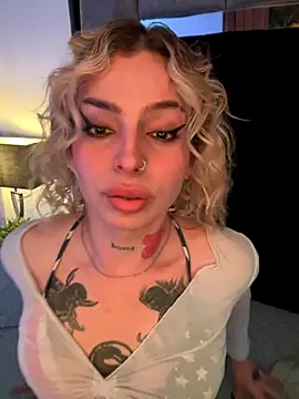 Bonnie vega online show from November 2025 08:40:01 PM