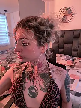 Snapshot of Bonnie_vega chatting on April 2026 09:17:02 PM Bonnie vega online show from April 2026 09:17:02 PM