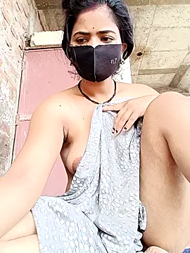 Snapshot of Mamta_Chaterjee chatting on May 2026 02:53:01 AM Mamta Chaterjee online show from May 2026 02:53:01 AM