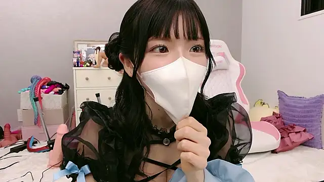 -minami- online show from June 2026 12:31:02 PM
