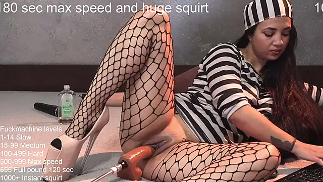 Alissa bby online show from October 2025 09:01:01 AM