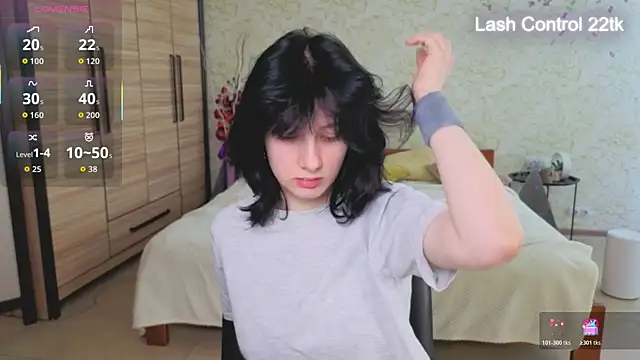 JulisSweet online show from April 2026 06:36:01 AM