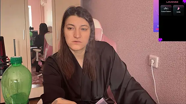 Katrin  kiss online show from February 2025 09:45:02 AM