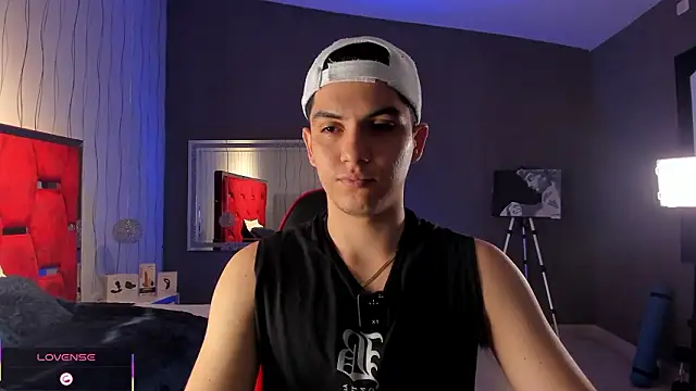 Brat  online show from March 2026 08:15:01 PM