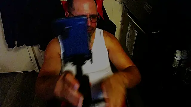 KrazyLegz online show from December 2025 02:27:01 AM