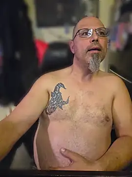 KrazyLegz online show from March 2026 09:26:01 PM